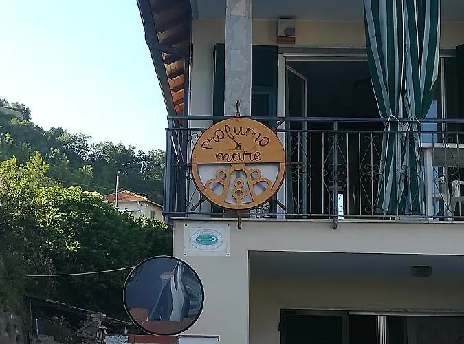 Profumo Di Mare Free Private Parking Included Готель типу 